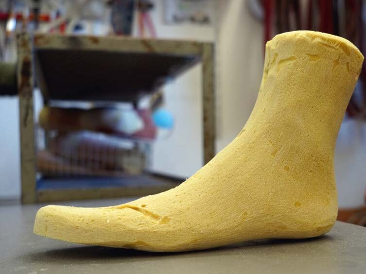 SCHLEIFEN UND NACHSPACHTELN – TERASKE SANITÄTSHAUS 4.4 e1745502256947 BEIL Kunststoffproduktions- und Handelsgesellschaft mbH