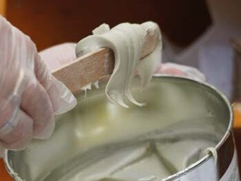 SCHLEIFEN UND NACHSPACHTELN – TERASKE SANITÄTSHAUS 4.5 e1745502299586 BEIL Kunststoffproduktions- und Handelsgesellschaft mbH